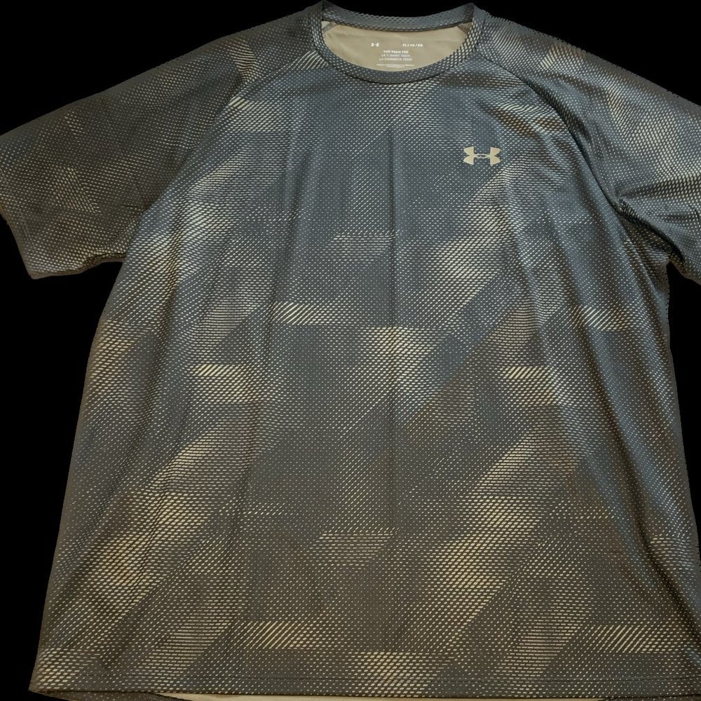 UA Workout shirt
